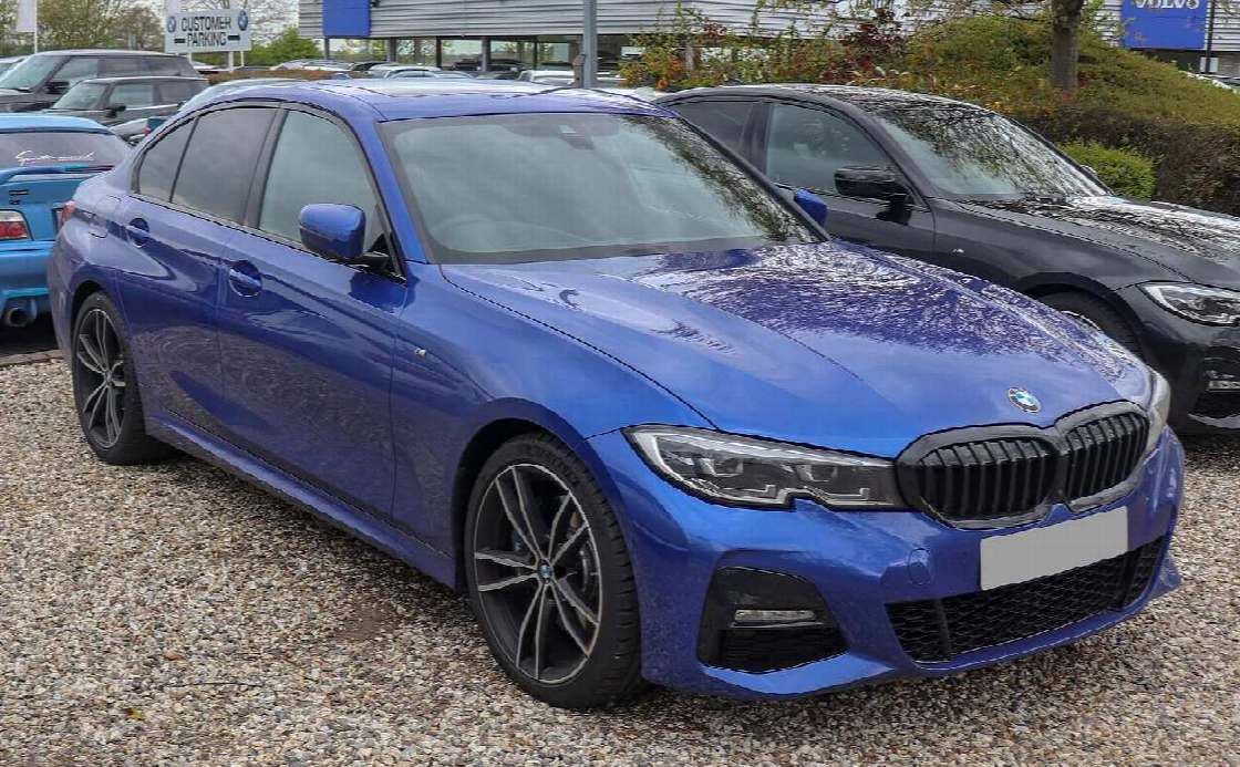 BMW 330i M Sport (G20), front three-quarter view