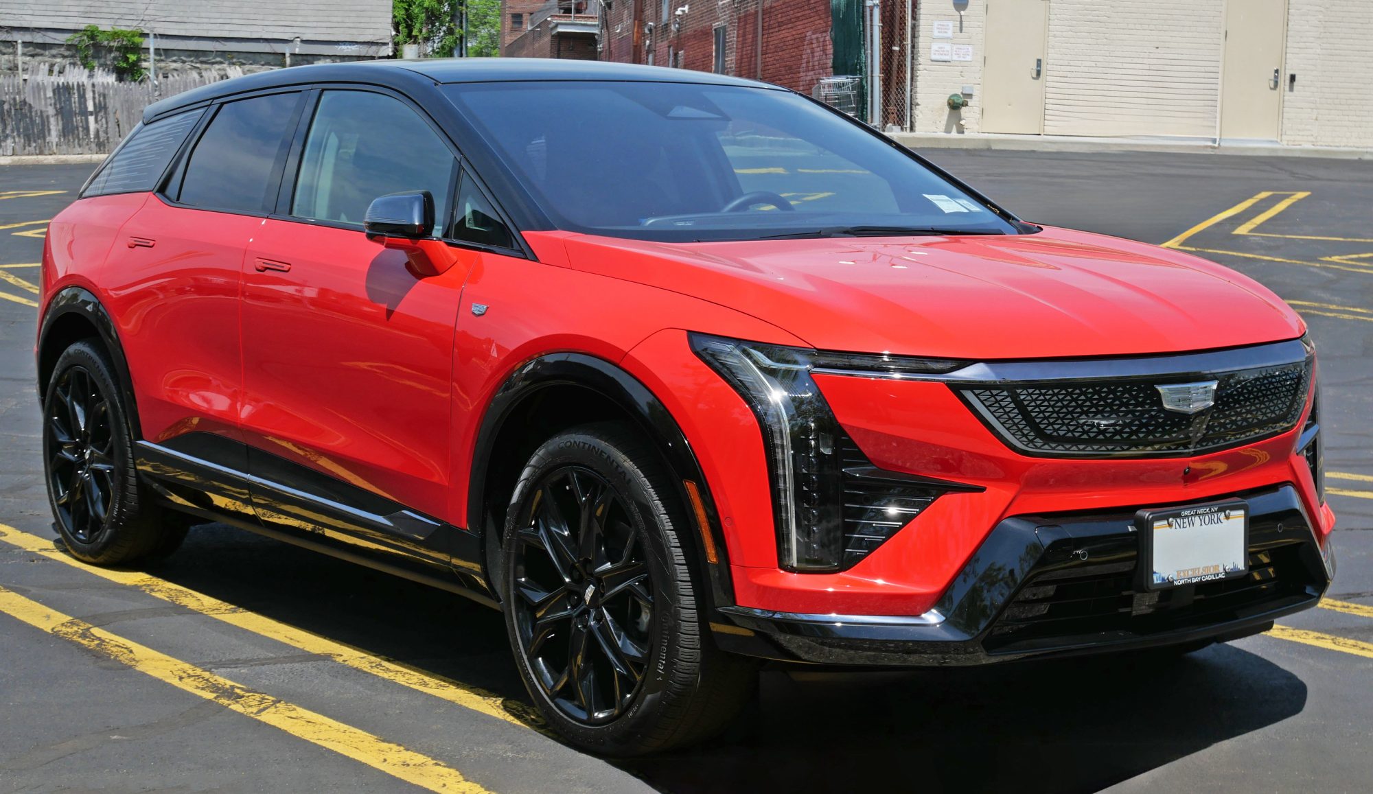 Cadillac Optiq, front view