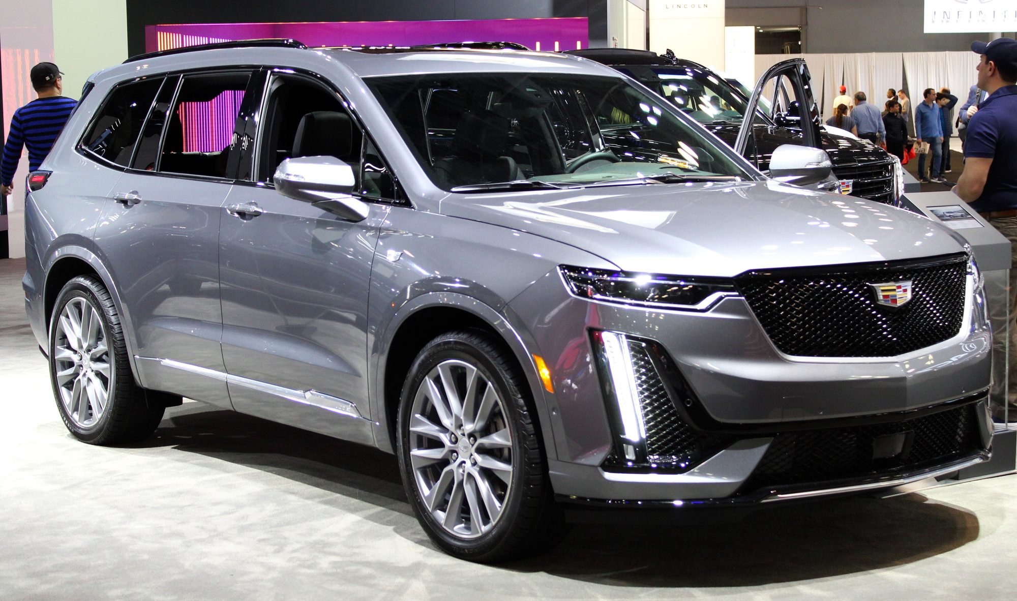 Cadillac XT6, front view