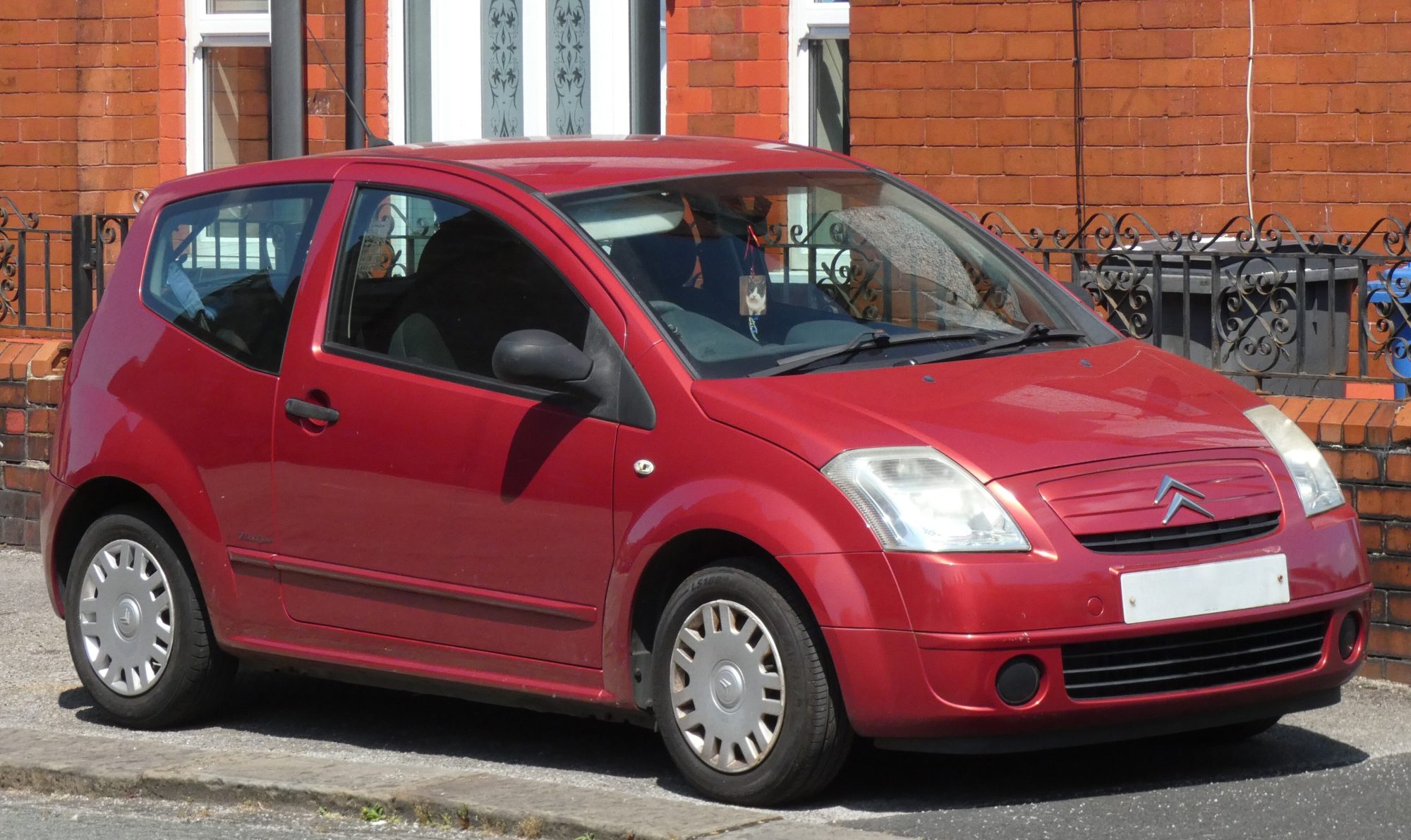 Citroën C2, front view