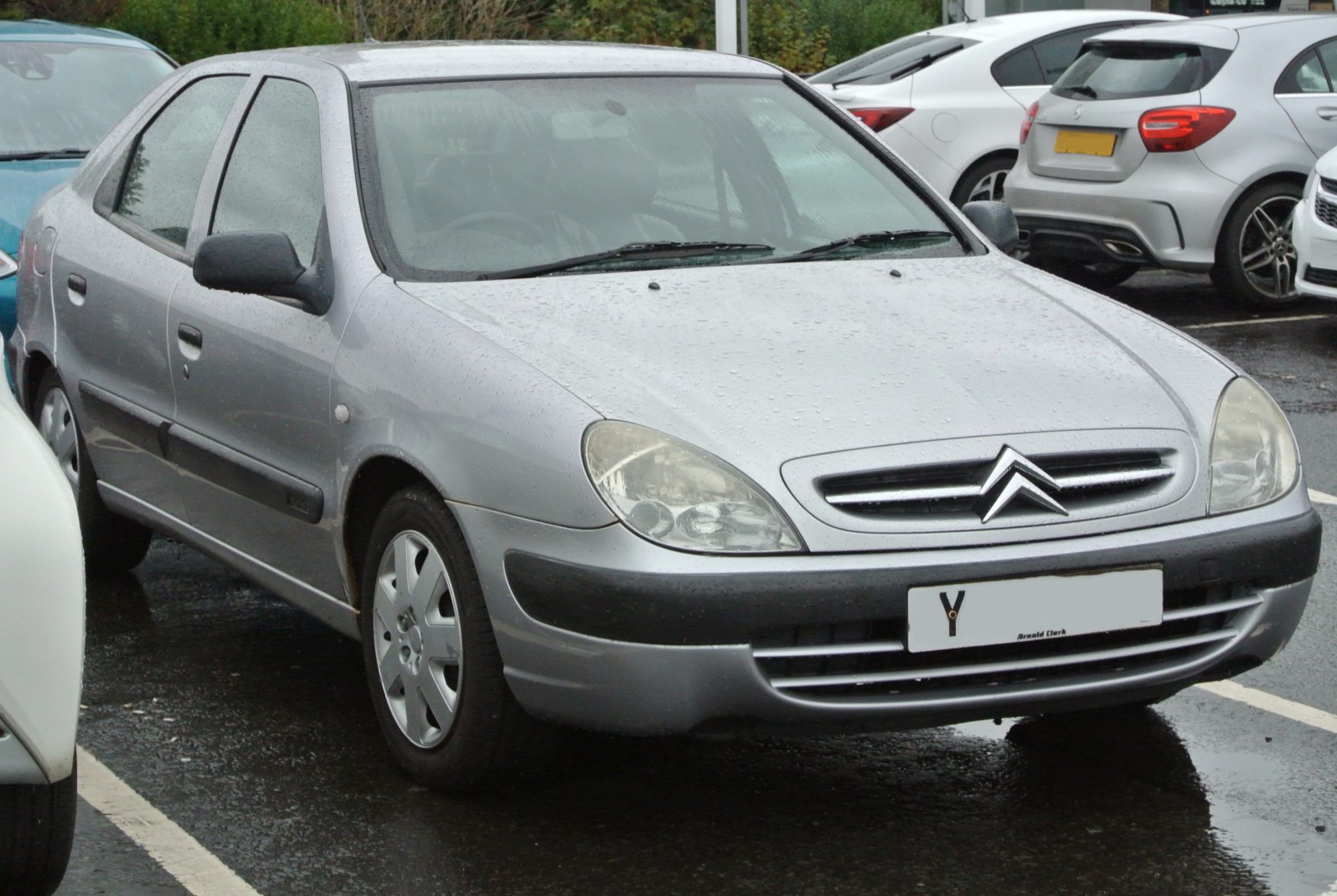 Citroën Xsara, front view