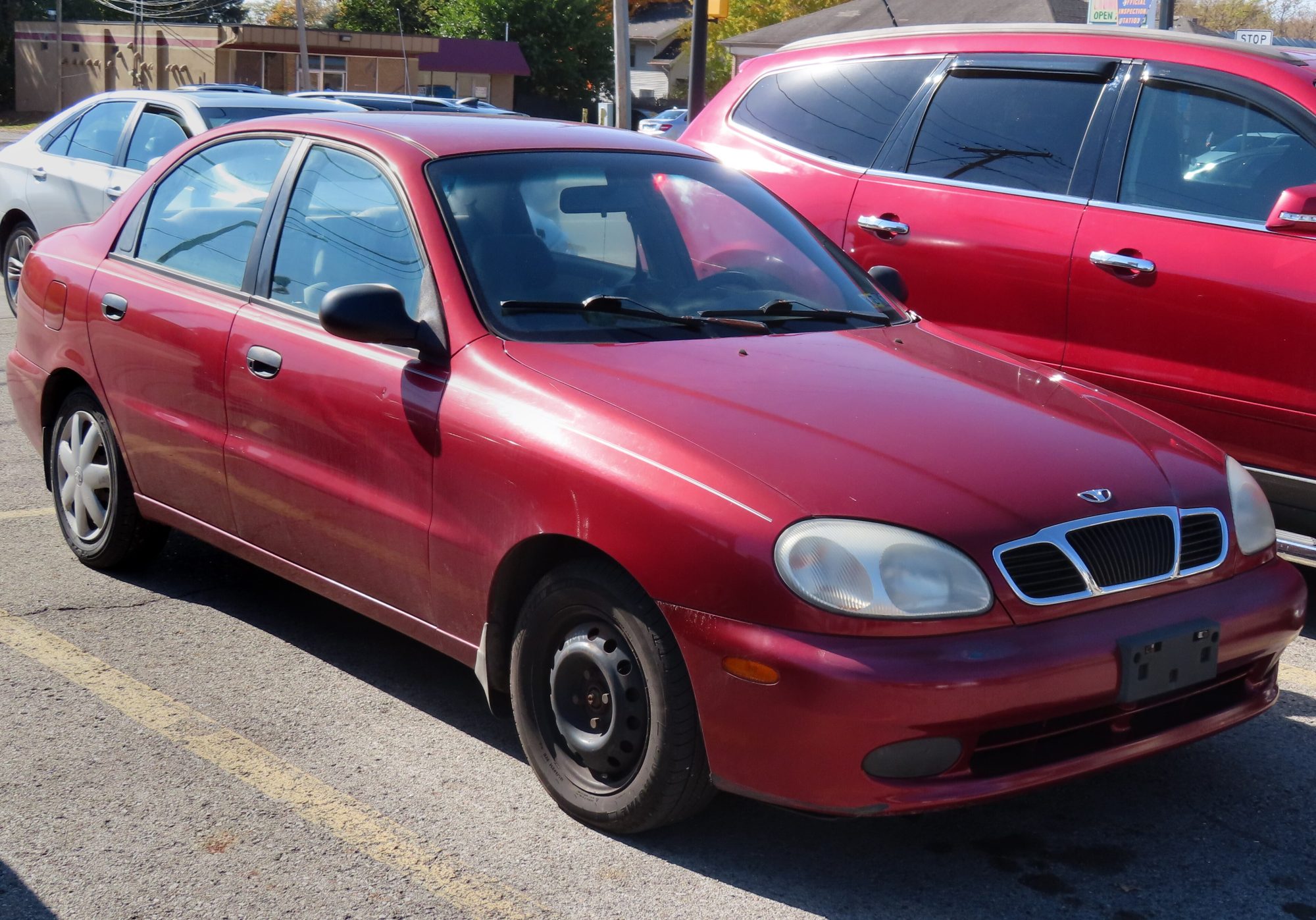 Daewoo Lanos, front view