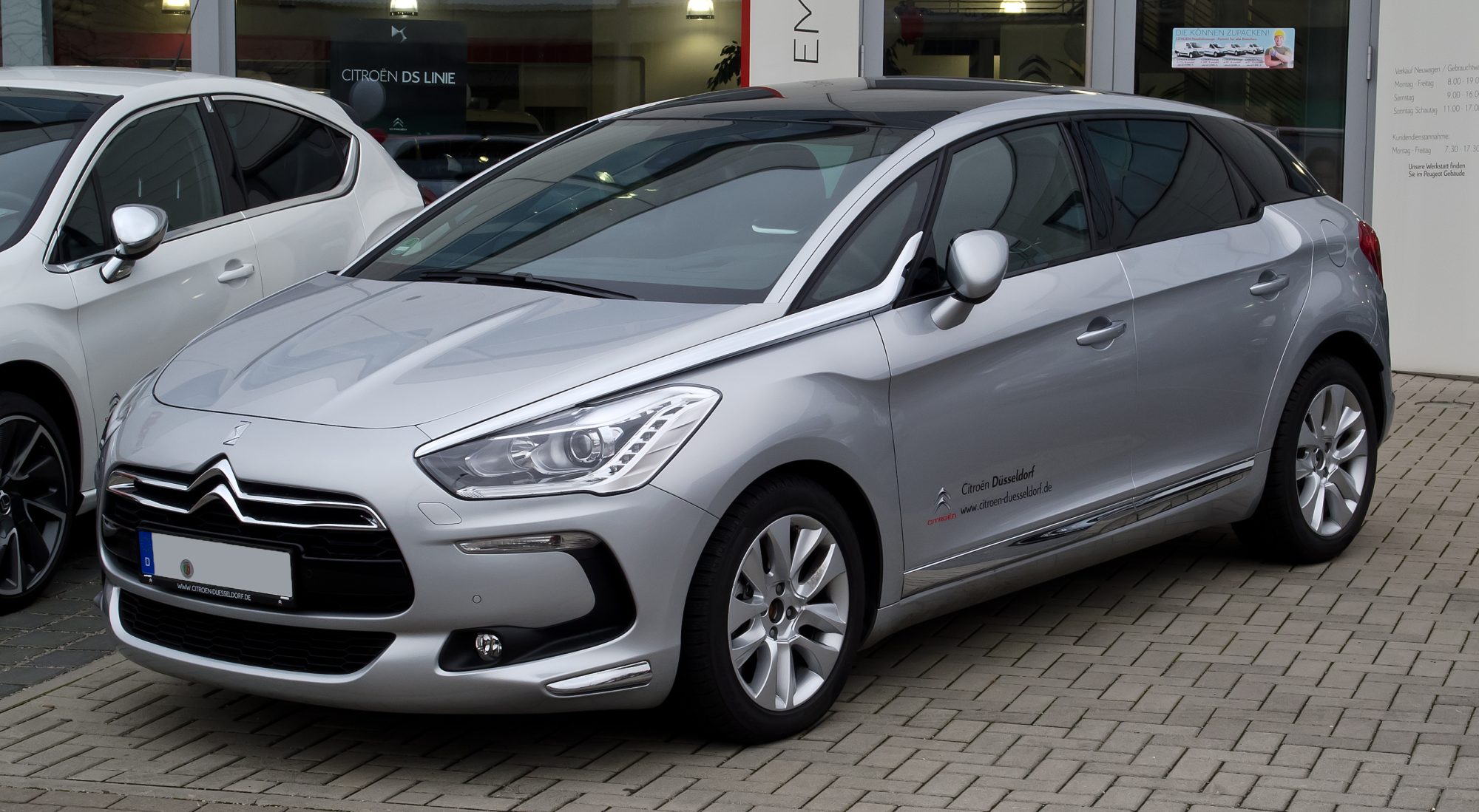 DS Automobiles DS 5