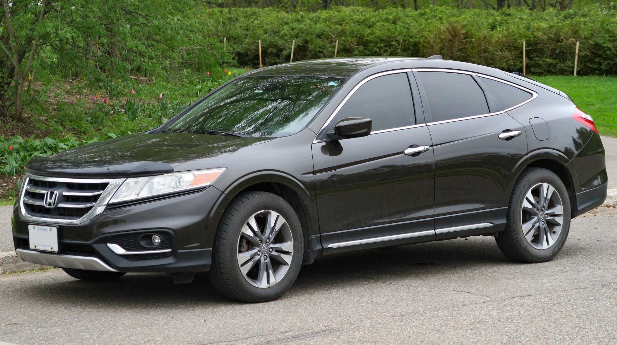 Honda Crosstour, front view
