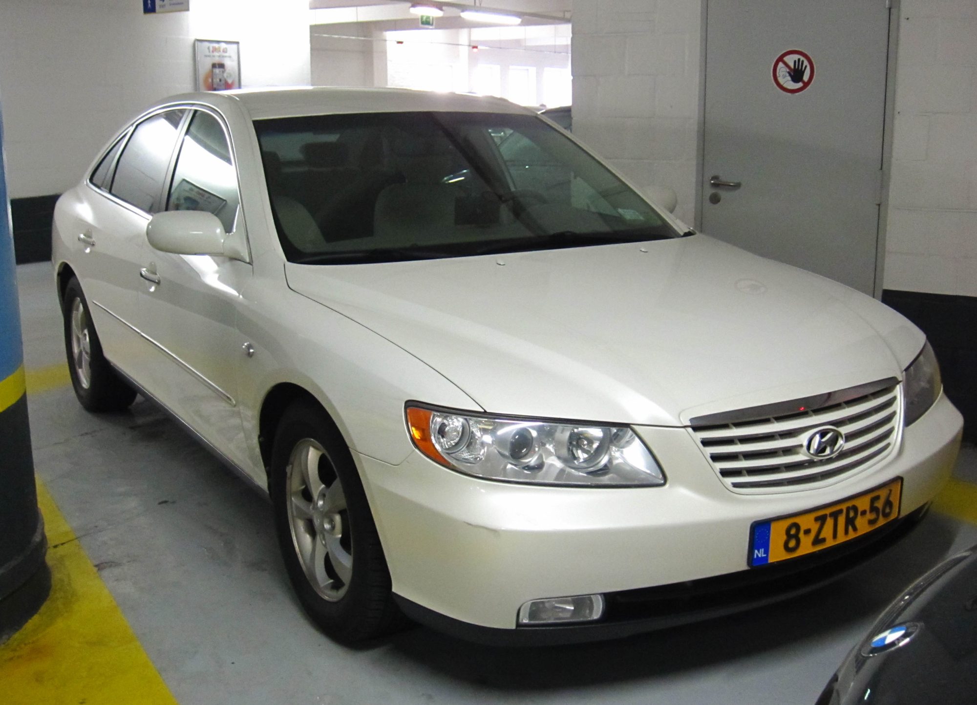 Hyundai Azera