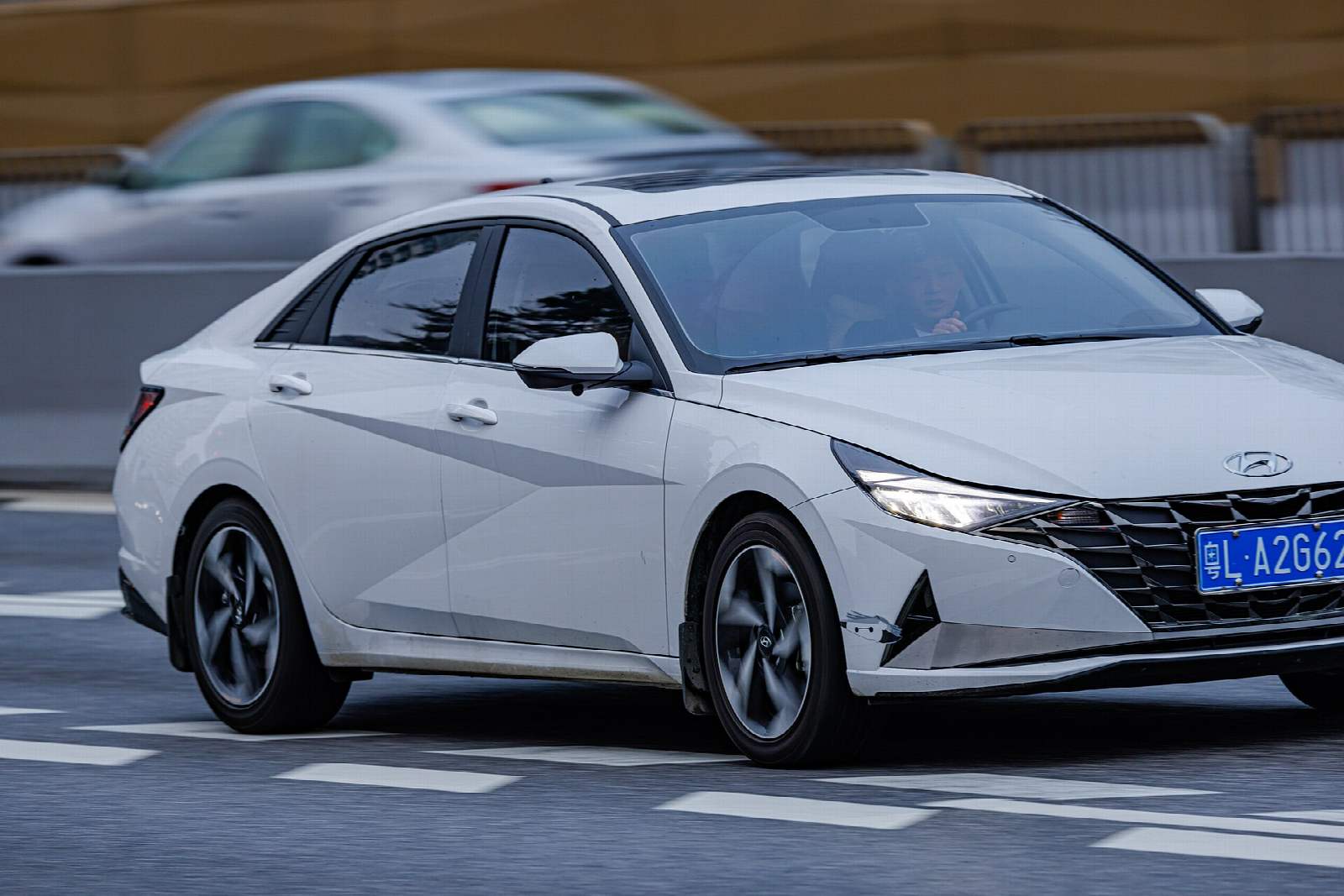Hyundai Elantra (CN7), front three-quarter view