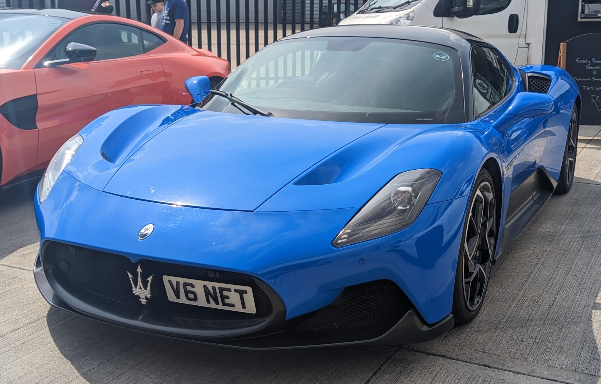 Maserati MC20