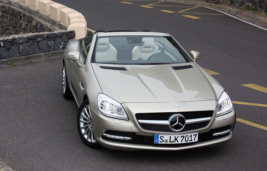 Mercedes-Benz SLK, front view