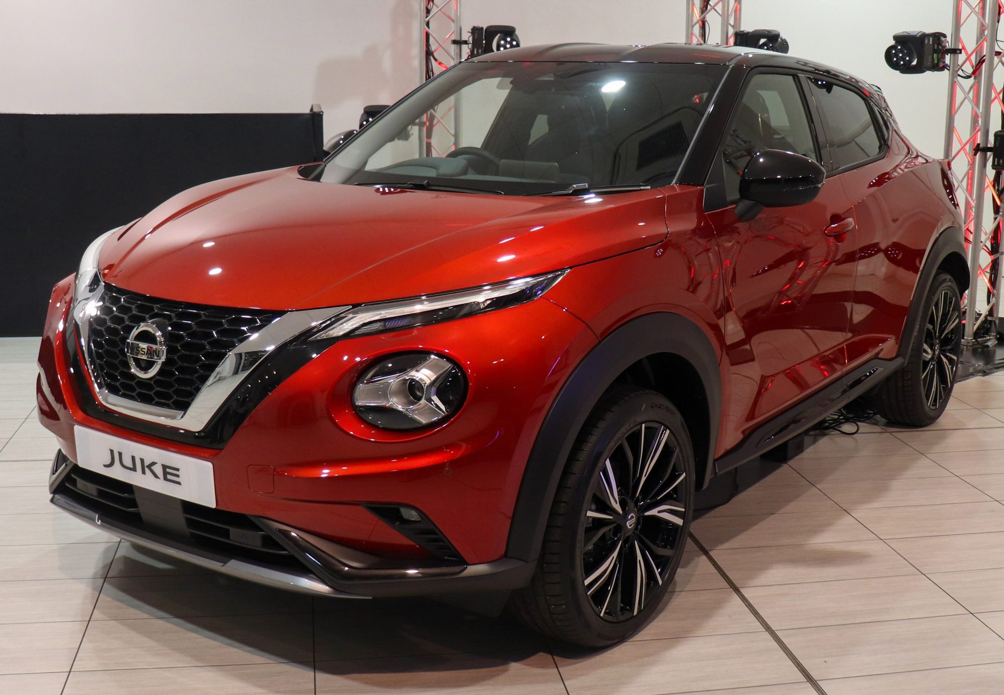 Nissan Juke, front view