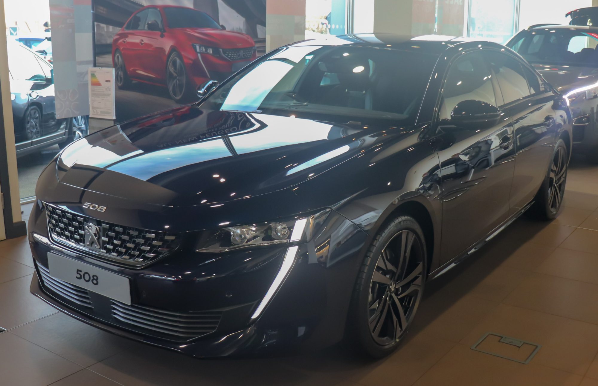 Peugeot 508, front view