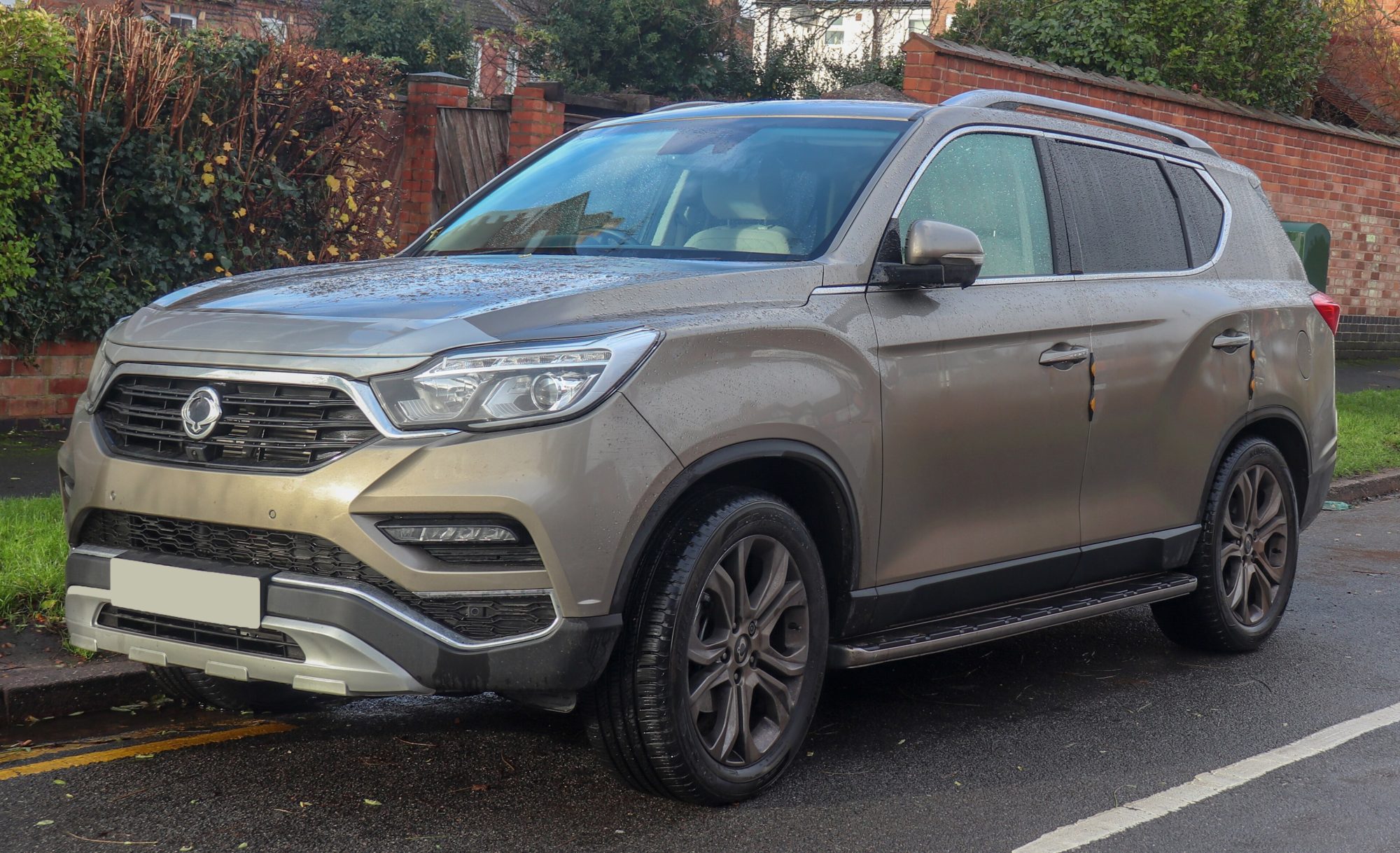 SsangYong Rexton, front view