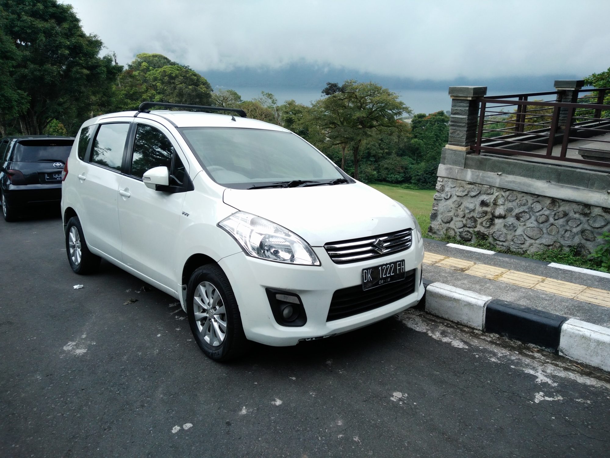 Suzuki Ertiga, front view